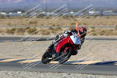 media/Jan-09-2022-SoCal Trackdays (Sun) [[2b1fec8404]]/Turn 11 (935am)/